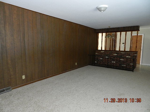 367 Oak Street Rochester, IN 46975 - Photo 8 of 18