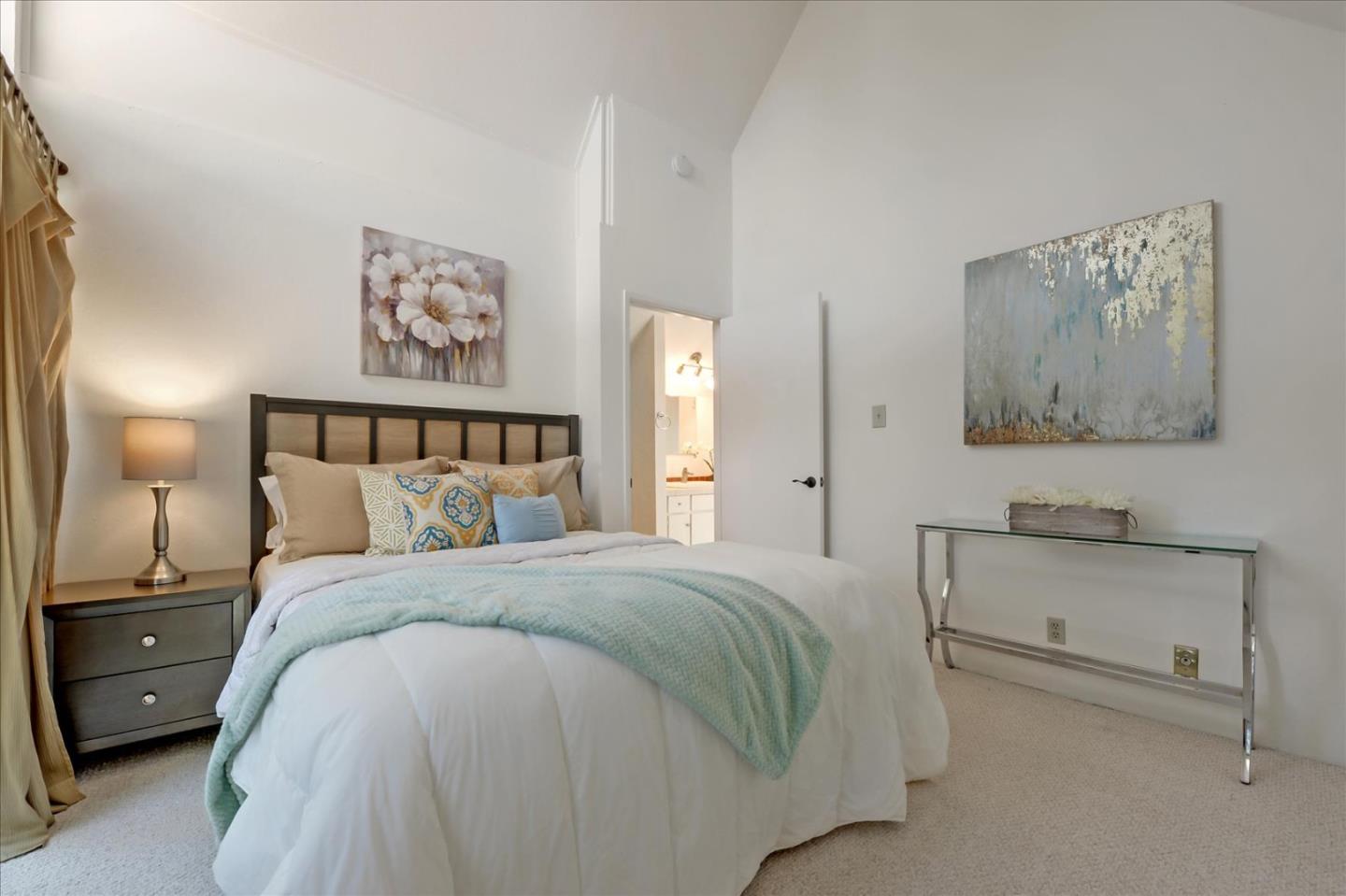 2540 West Middlefield Road Mountain View, CA 94043 - Photo 23 of 41 Gallery Image 23