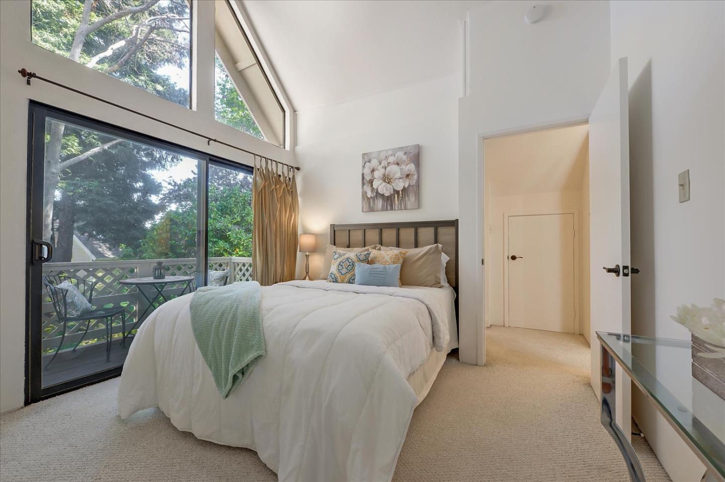 2540 West Middlefield Road Mountain View, CA 94043 - Photo 24 of 41 Gallery Image 24