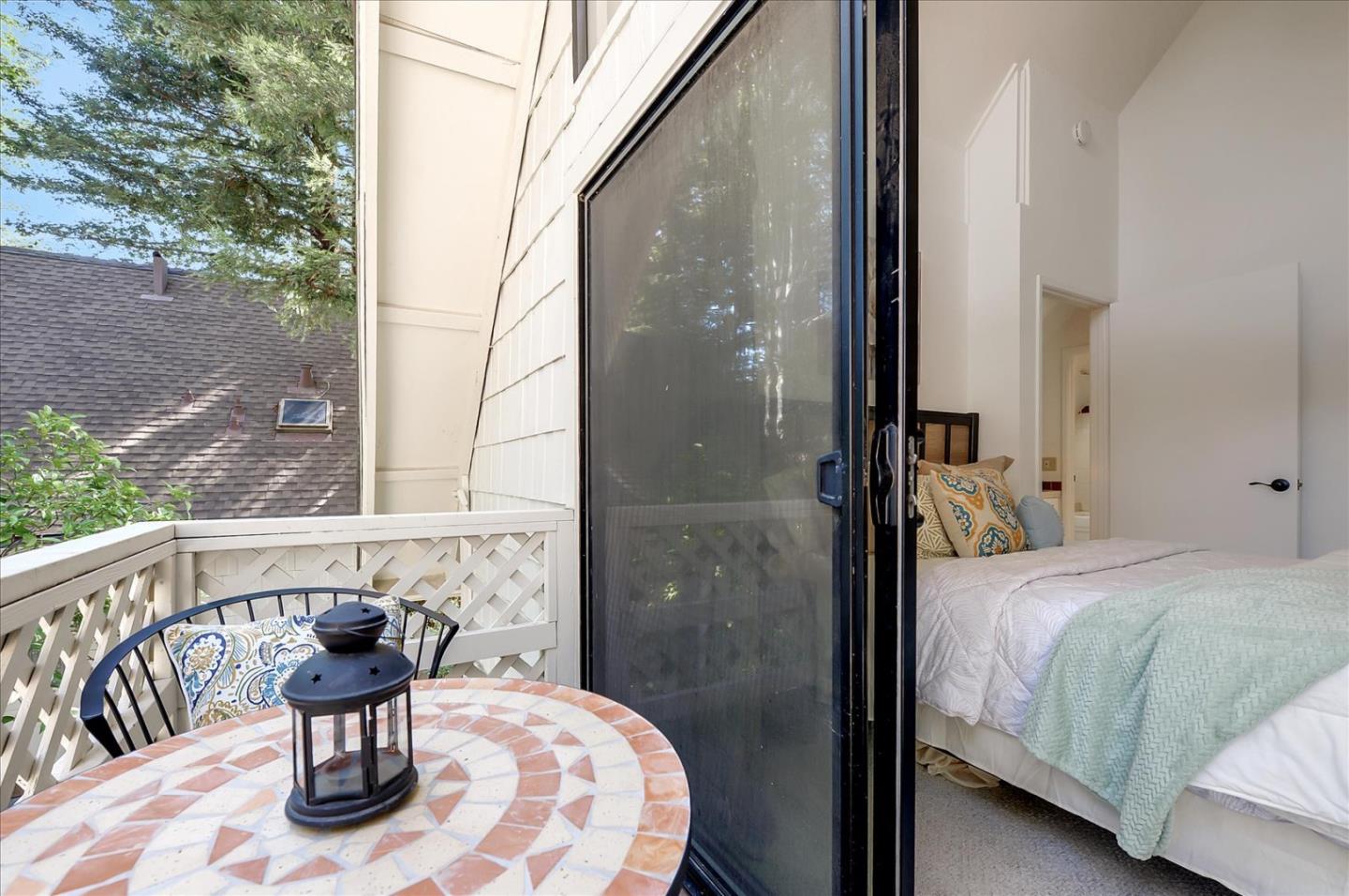 2540 West Middlefield Road Mountain View, CA 94043 - Photo 26 of 41 Gallery Image 26