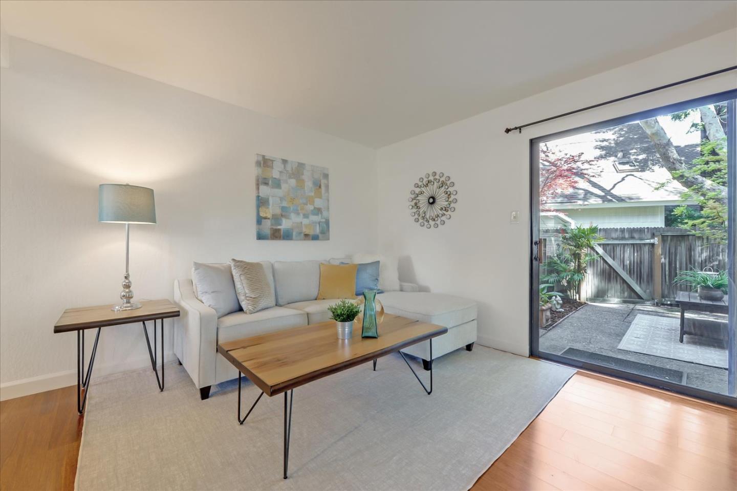 2540 West Middlefield Road Mountain View, CA 94043 - Photo 8 of 41 Gallery Image 8