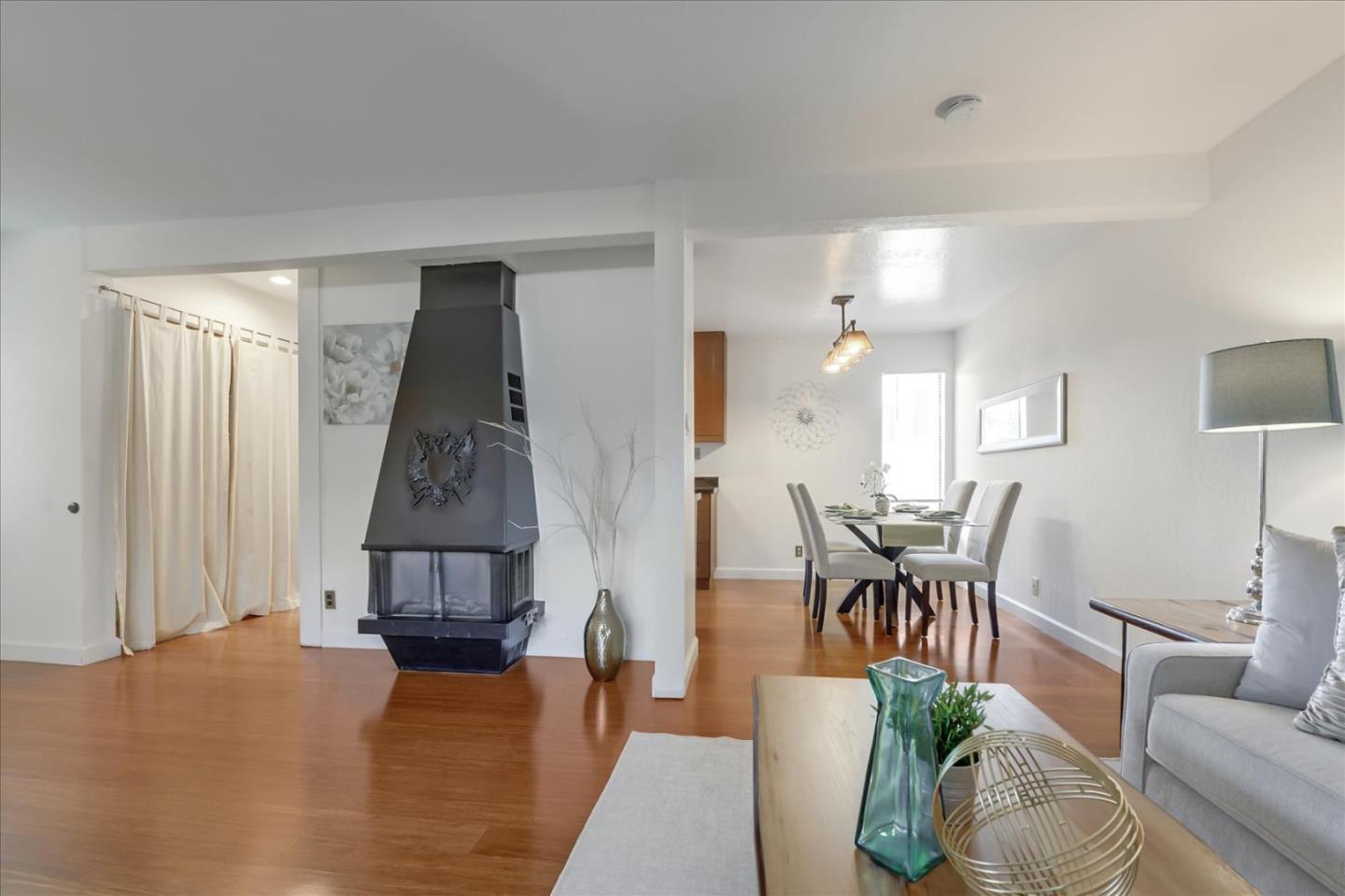 2540 West Middlefield Road Mountain View, CA 94043 - Photo 10 of 41 Gallery Image 10