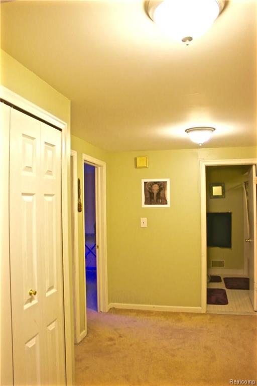 36110 Congress Road Farmington Hills, MI 48335 - Photo 17 of 28