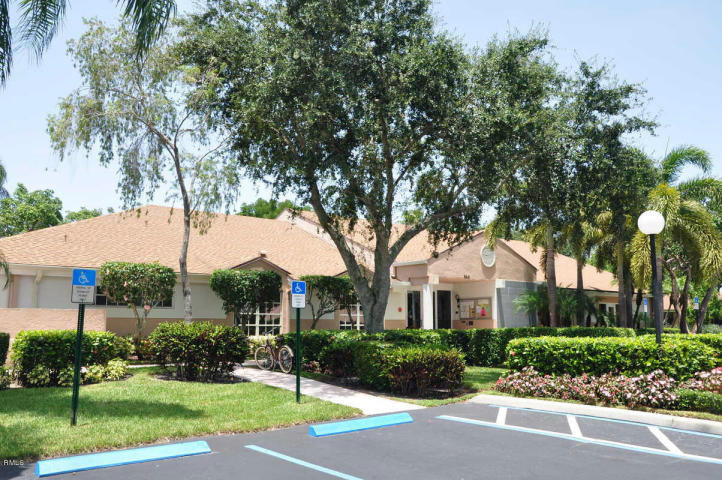 8168 Sweetbriar Way Boca Raton, FL 33496 - Photo 31 of 38 Clubhouse