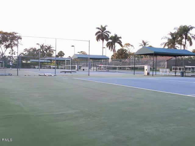 8168 Sweetbriar Way Boca Raton, FL 33496 - Photo 37 of 38 Tennis Court