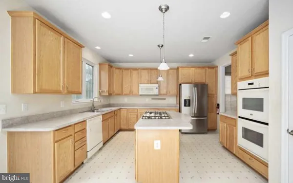 $3,475 | 634 Village Parkway, Fredericksburg, VA 22406
