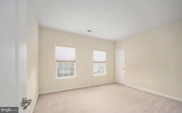 $3,475 | 634 Village Parkway, Fredericksburg, VA 22406