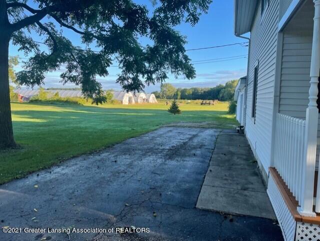 201 Haslett Road Haslett, MI 48840 - Photo 30 of 31 h21
