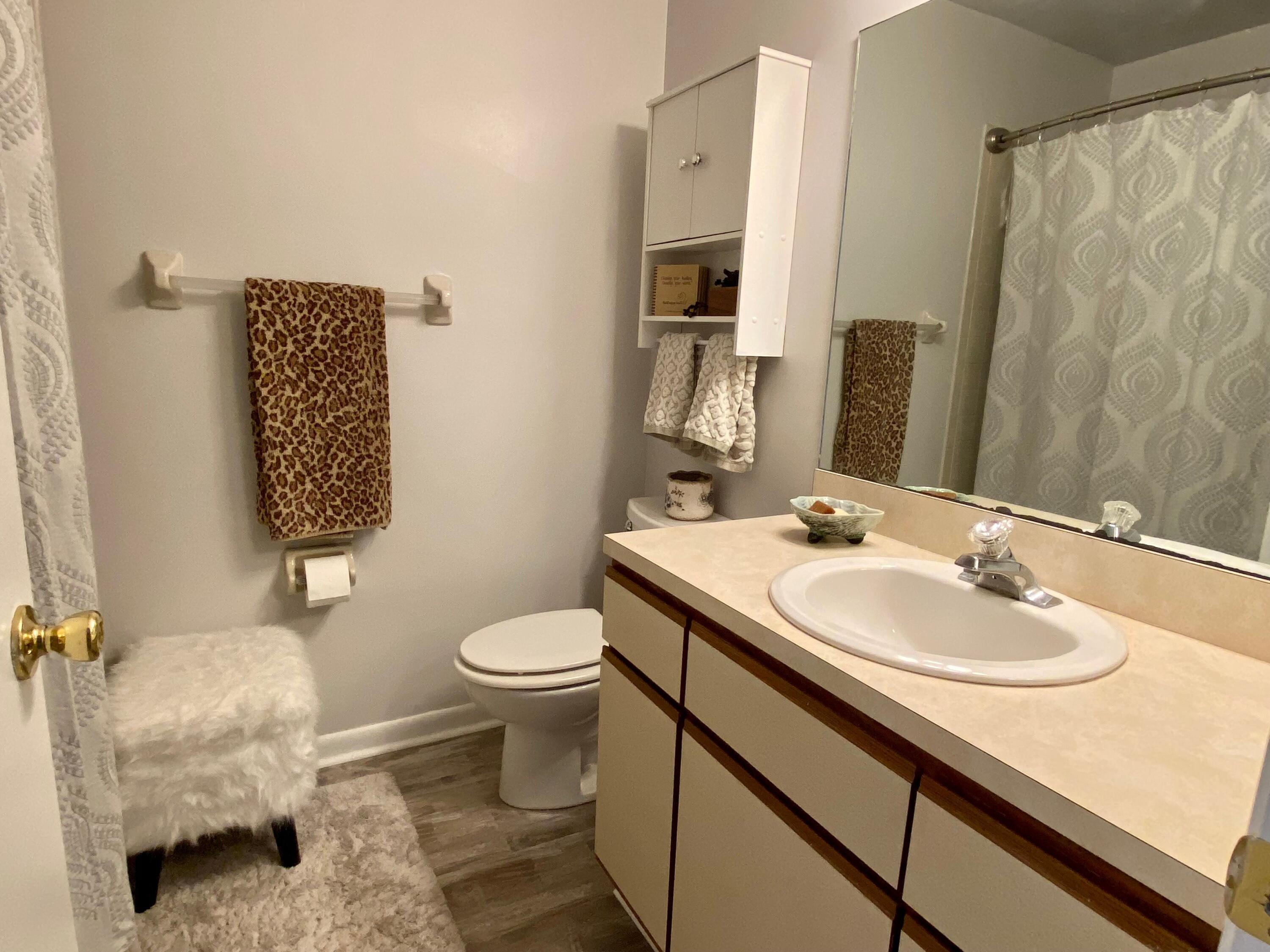 371 Maplecrest Circle Jupiter, FL 33458 - Photo 14 of 16 IMG_2869