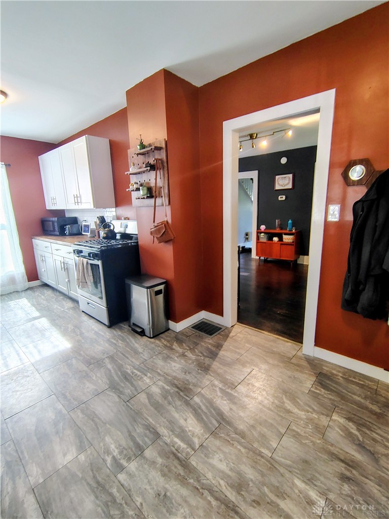 3689 West National Road Springfield, OH 45504 - Photo 9 of 29