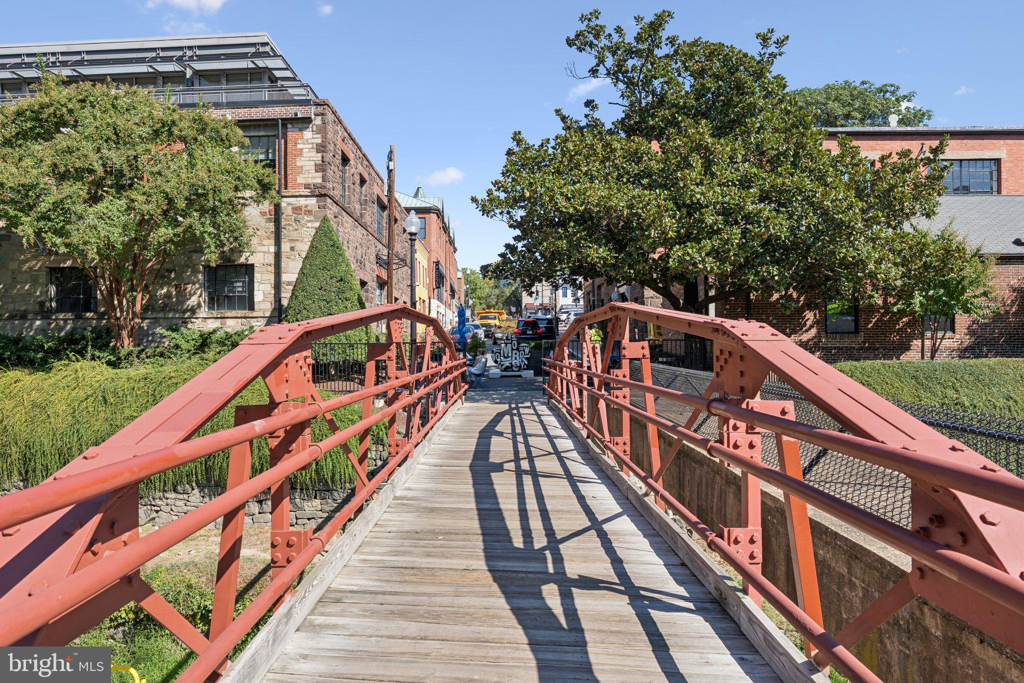 1015 33rd Street Northwest, Unit 809 Washington, DC 20007 - Photo 34 of 39 a view of building with yard and staircase