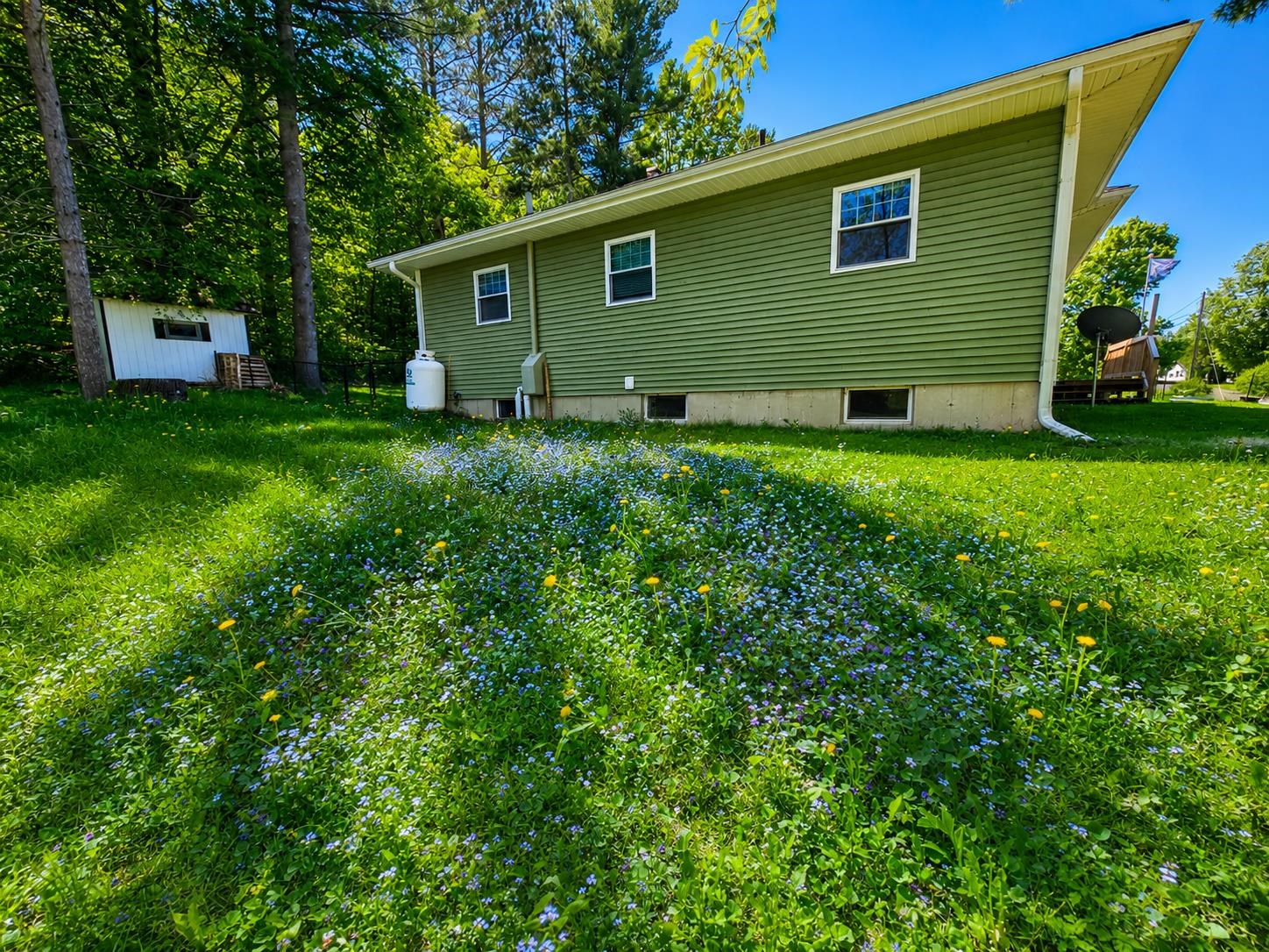 69 Edgewood Drive Newport, VT 05855 - Photo 41 of 42