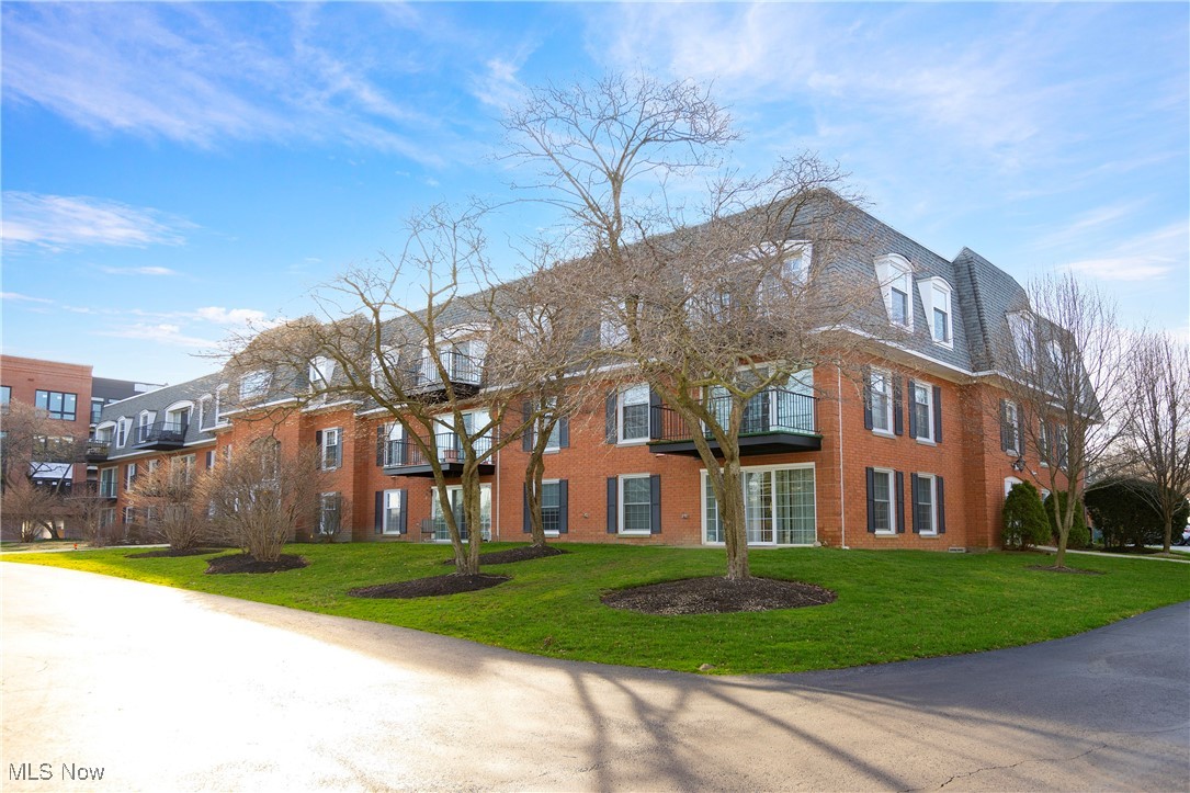 22701 Center Ridge Road, Unit 307 Rocky River, OH 44116 - Photo 4 of 27 View of property
