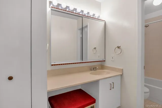 $2,900 | 55 North Broadway, Unit 15, White Plains, NY 10601