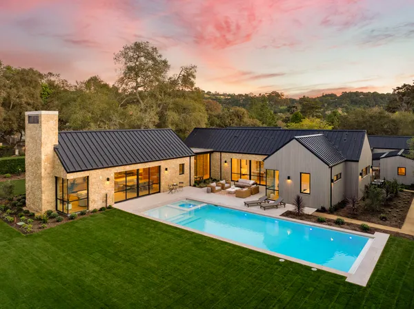 $12,995,000 | 915 Camino Medio, Santa Barbara, CA 93110