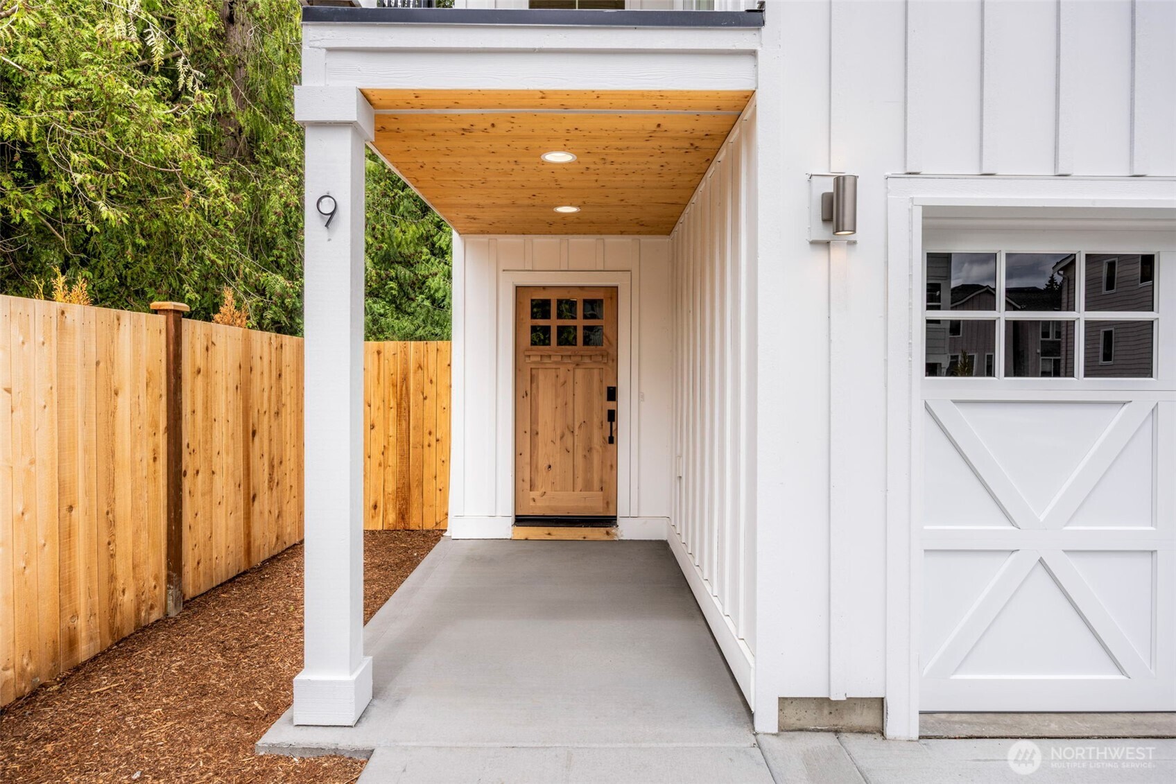 9 160th Place Southeast Bothell, WA 98012 - Photo 2 of 37