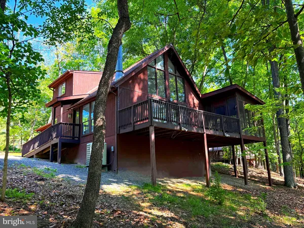 $369,900 | 277 Endless Summer Road, Hedgesville, WV 25427