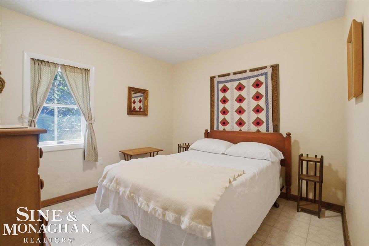 637 South Lakeshore Road Port Sanilac, MI 48469 - Photo 22 of 49