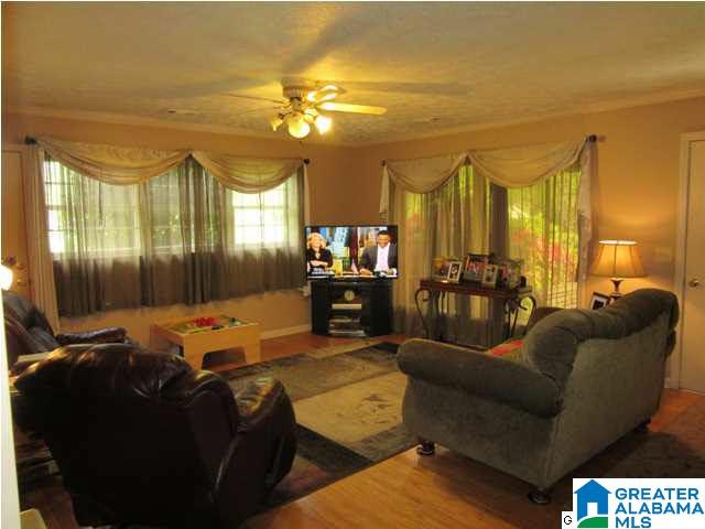 1872 County Road 53 Clanton, AL 35045 - Photo 2 of 31