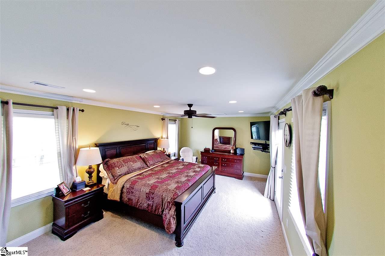 1607 Scuffletown Road Fountain Inn, SC 29644 - Photo 10 of 31