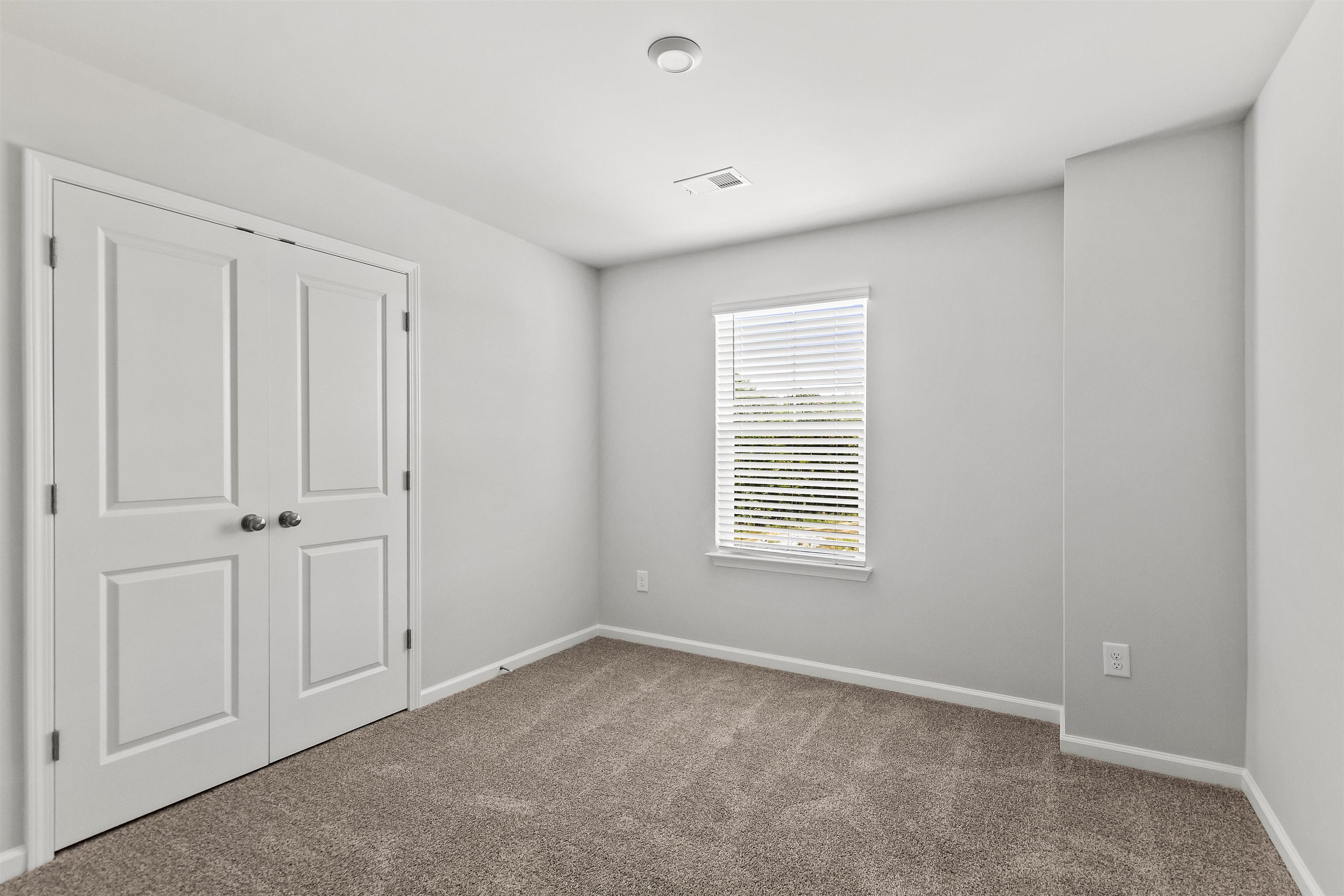 1281 Forestbrook Lane Spartanburg, SC 29303 - Photo 22 of 32