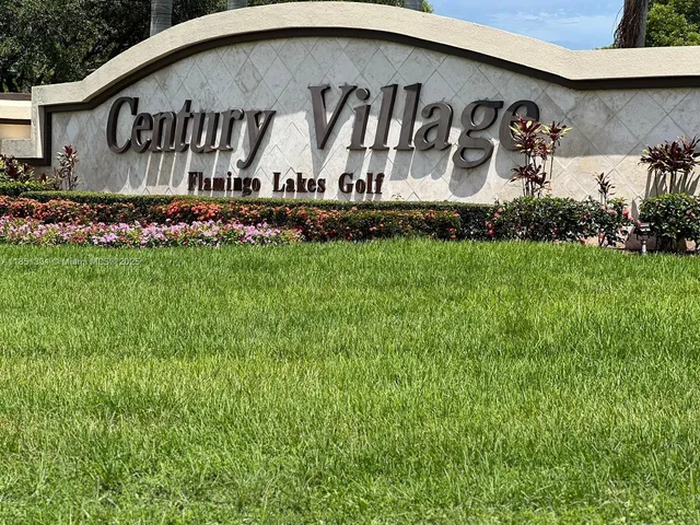 $235,000 | 1400 Southwest 124th Terrace, Unit 109Q, Pembroke Pines, FL 33027