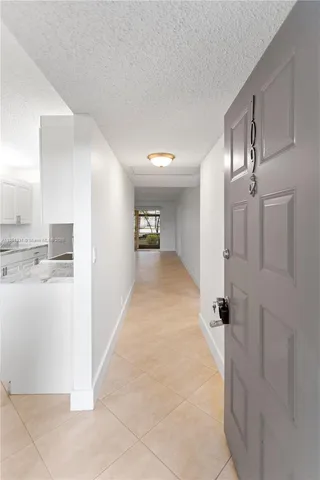 $235,000 | 1400 Southwest 124th Terrace, Unit 109Q, Pembroke Pines, FL 33027