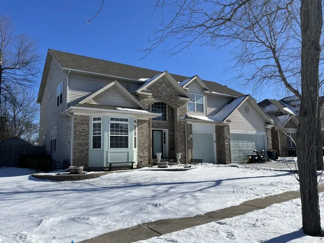 $489,900 | 18627 West Lazy Acre Road, Lake Villa, IL 60046