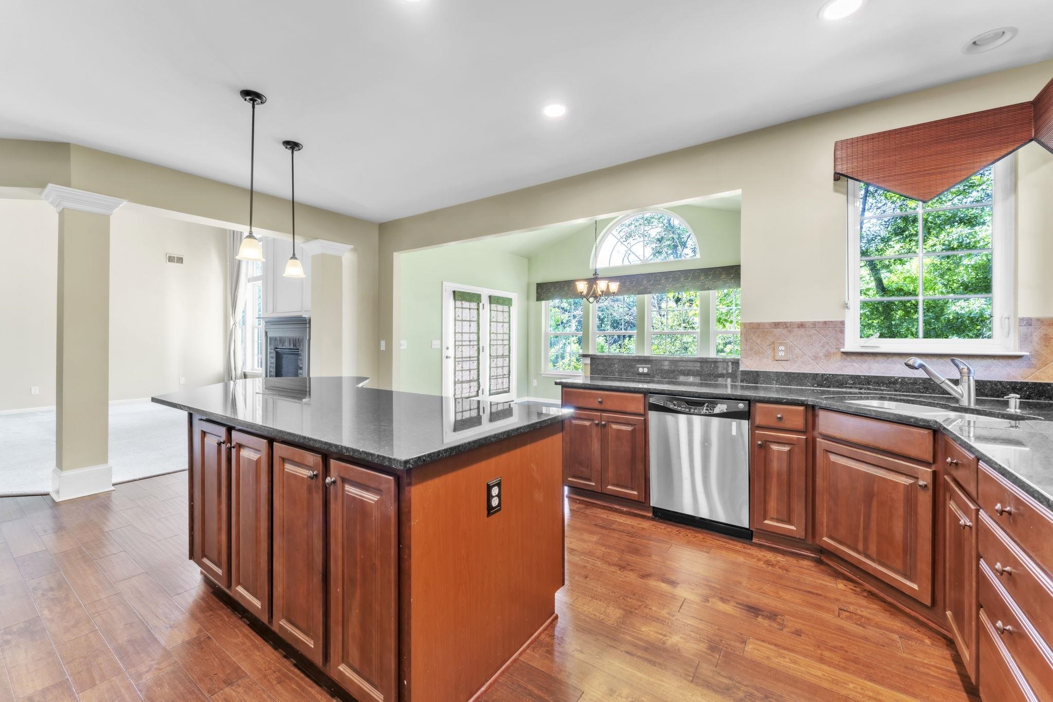 10 Modesto Lane Simpsonville, SC 29681 - Photo 13 of 49