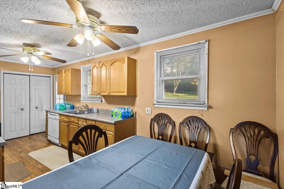 120 Compton Drive Wellford, SC 29385 - Photo 11 of 31