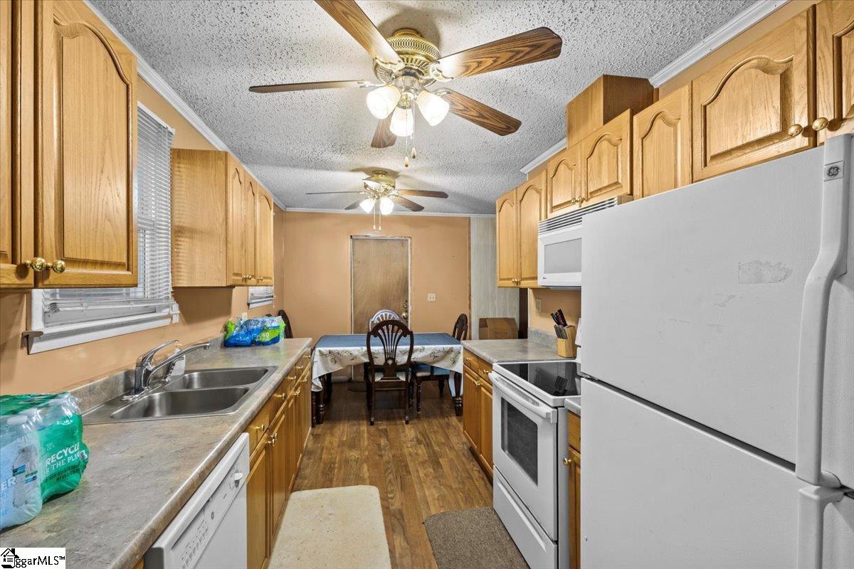 120 Compton Drive Wellford, SC 29385 - Photo 12 of 31