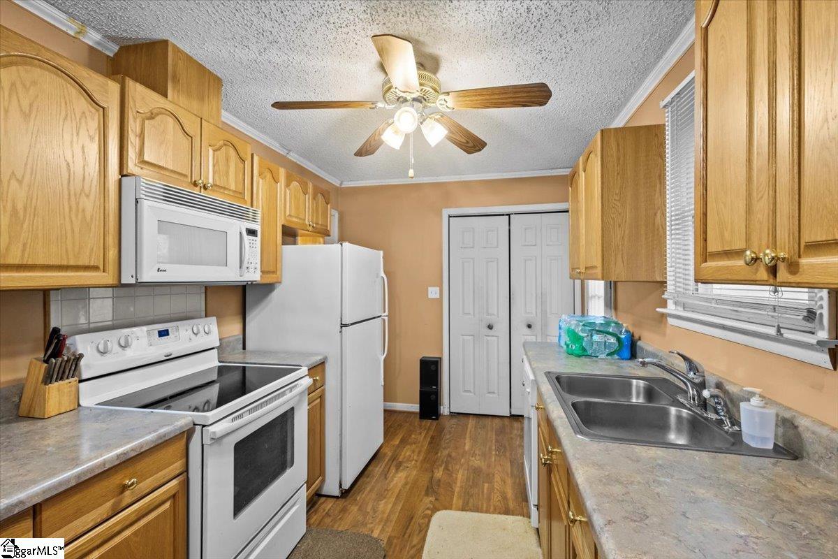 120 Compton Drive Wellford, SC 29385 - Photo 13 of 31