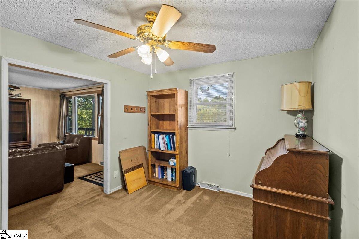 120 Compton Drive Wellford, SC 29385 - Photo 9 of 31