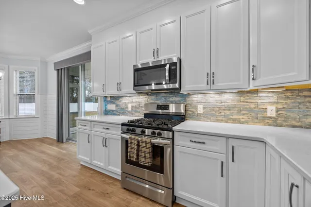 $429,900 | 2315 Plumosa Drive, Greenville, NC 27858