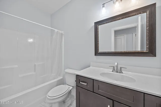 $429,900 | 2315 Plumosa Drive, Greenville, NC 27858