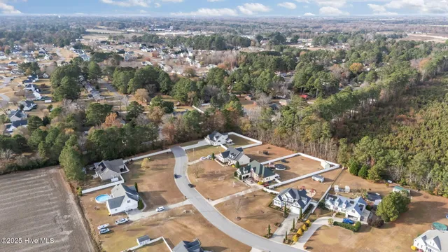 $429,900 | 2315 Plumosa Drive, Greenville, NC 27858