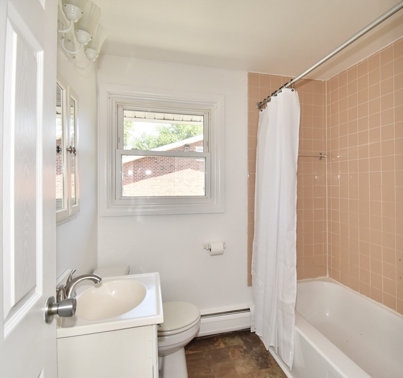 12 Manor Court, Unit 12 Springfield, MA 01118 - Photo 20 of 21