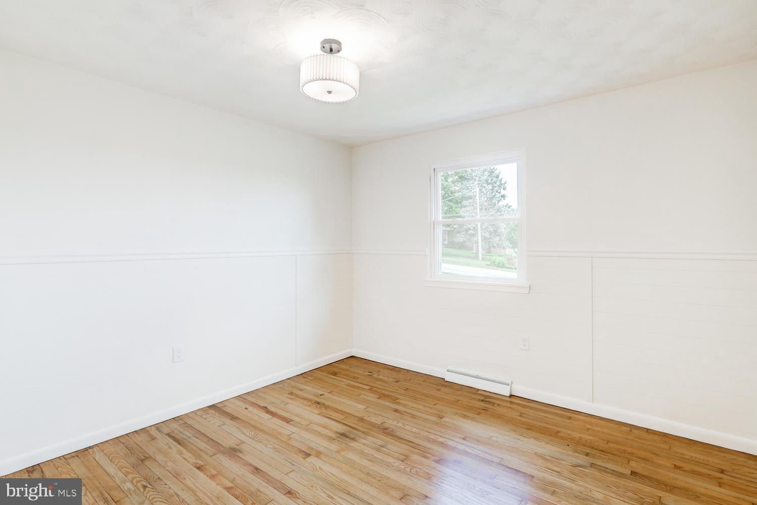 2885 Stoverstown Road Spring Grove, PA 17362 - Photo 18 of 52