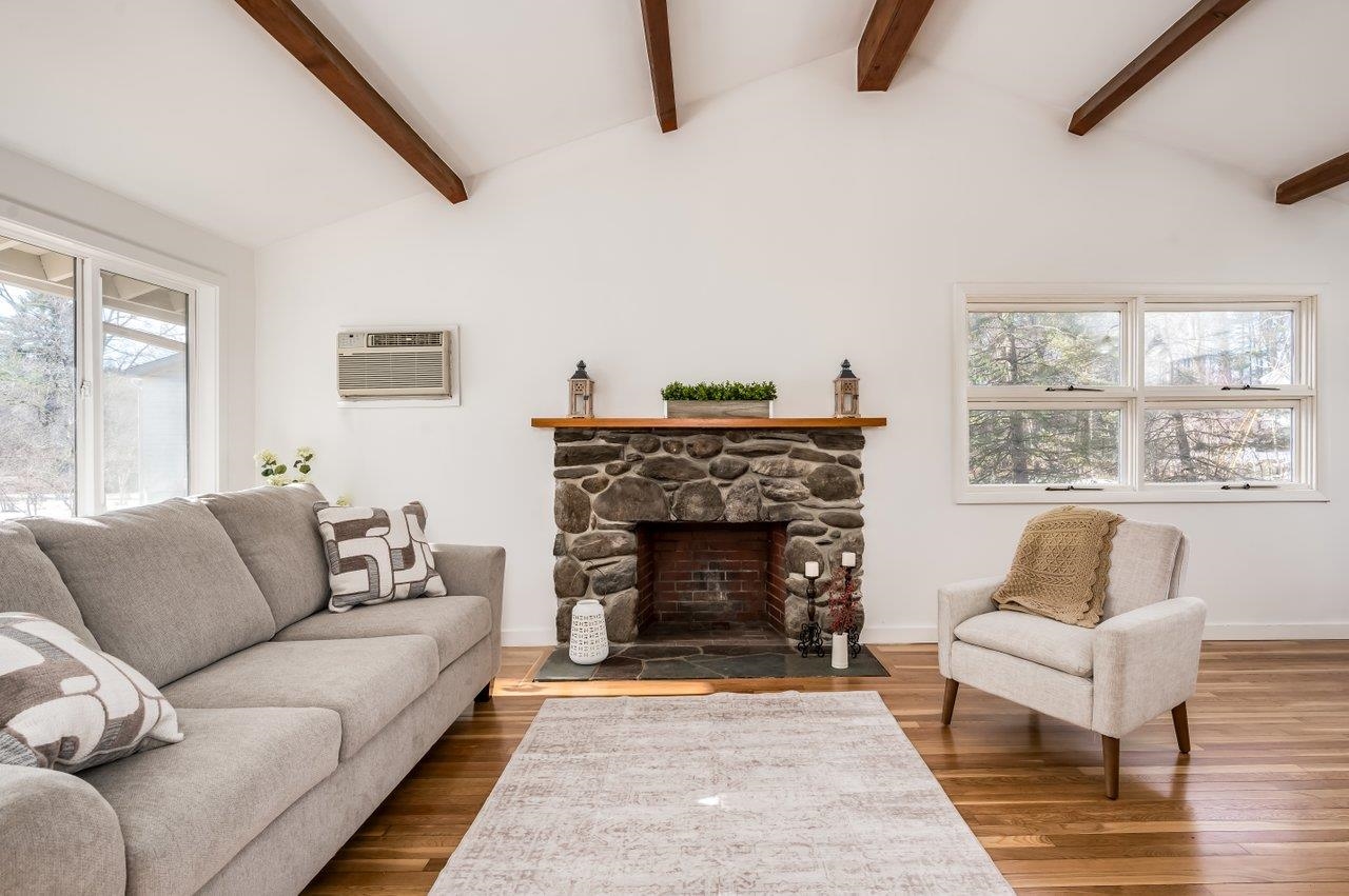 5 Quarry Road Somersworth, NH 03878 - Photo 2 of 24