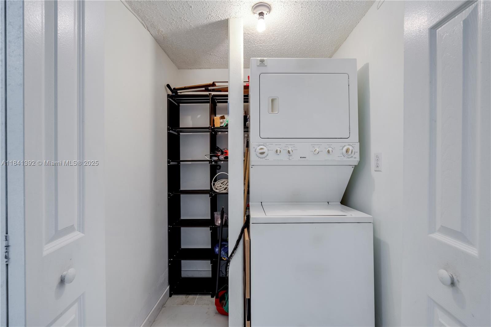 1852 Southwest 7th Street, Unit 109 Miami, FL 33135 - Photo 16 of 23