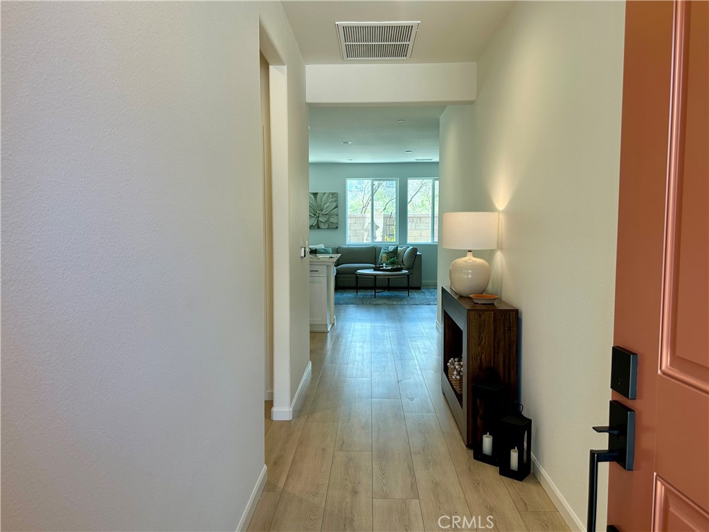 697 Grace Madera, CA 93636 - Photo 6 of 52 Gallery Image 6