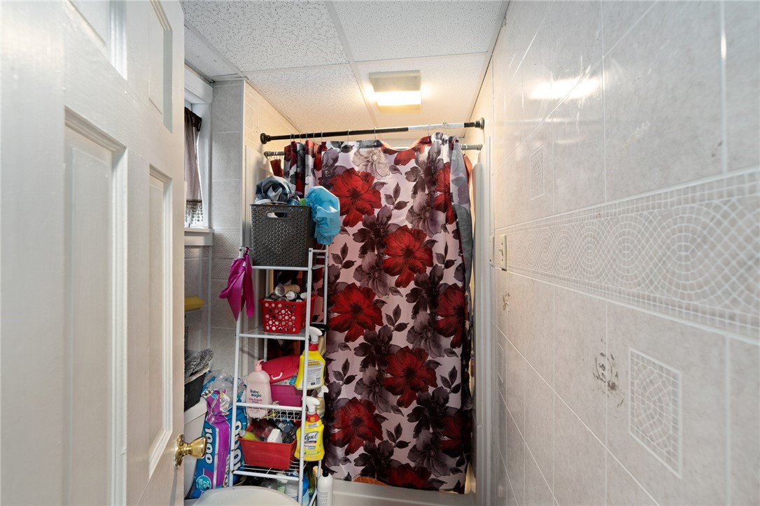 734 Mineral Spring Avenue Pawtucket, RI 02860 - Photo 17 of 50