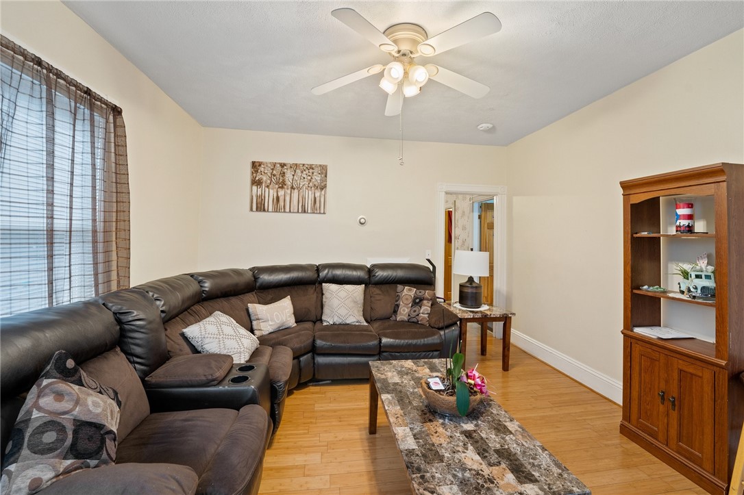 734 Mineral Spring Avenue Pawtucket, RI 02860 - Photo 31 of 50