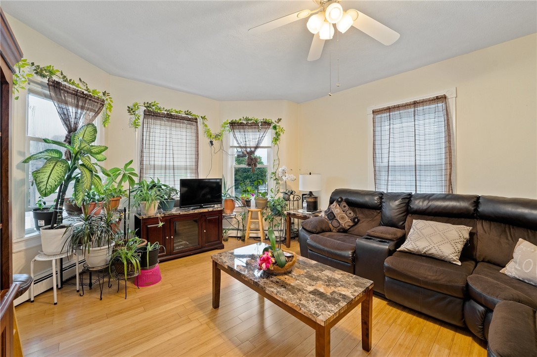 734 Mineral Spring Avenue Pawtucket, RI 02860 - Photo 32 of 50