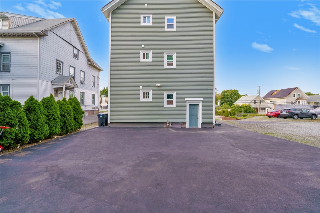 734 Mineral Spring Avenue Pawtucket, RI 02860 - Photo 6 of 50