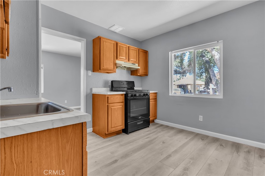 4156 Dwight Avenue Riverside, CA 92507 - Photo 8 of 26 Both units share an identical layout and design; therefore, the professional photos for the first unit are accurate for the second.