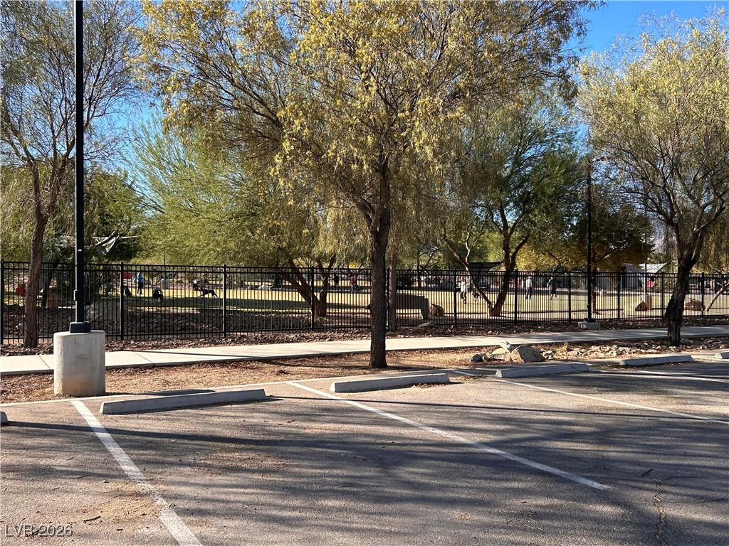 1094 Langston Ranch Avenue Henderson, NV 89002 - Photo 60 of 70 Surrounding community with uncovered parking