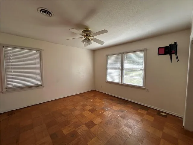 $220,000 | 918 East 5th Street, Natchitoches, LA 71457