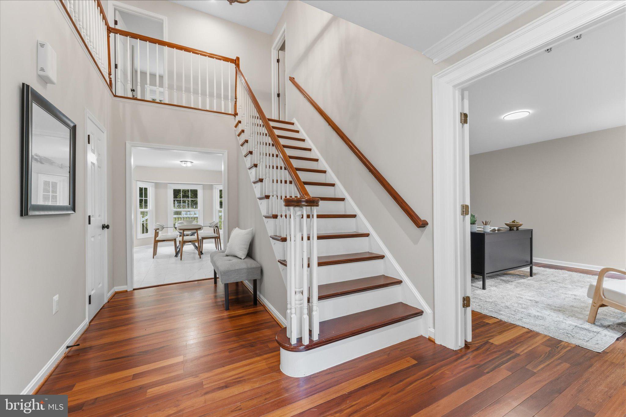 8047 Counselor Road Manassas, VA 20112 - Photo 6 of 55 Spacious foyer with timeless architectural details