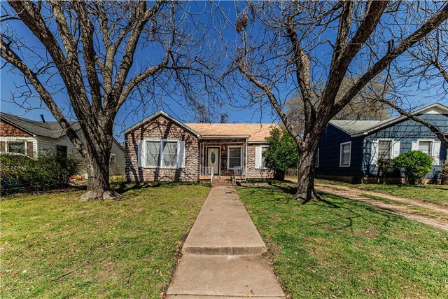 $195,000 | 3017 Colonial Avenue, Waco, TX 76707